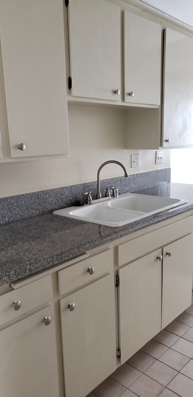 Foto del edificio - Marina Tower