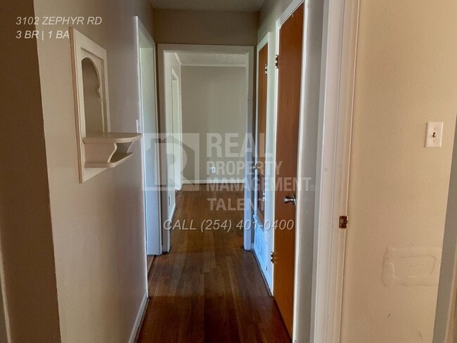 Building Photo - DEAL ALERT!!! $100 off First Month's rent!...