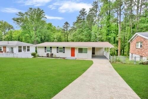 Foto del edificio - 2435 Bouldercliff Way SE