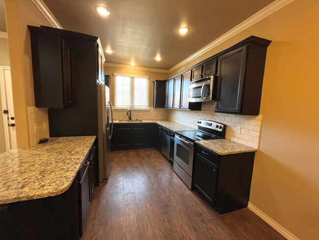 Foto del edificio - 4419 106th St