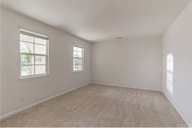 Foto del edificio - 12983 Leawood St