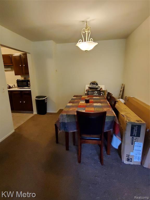 Foto del edificio - 2045 Duck Lake Rd N