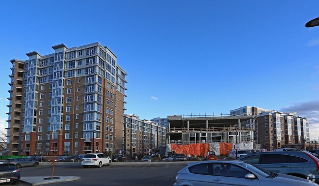 Building Photo - 5353 Crowchild Trl NW