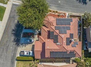 Building Photo - 5302 Doble Aguila Way