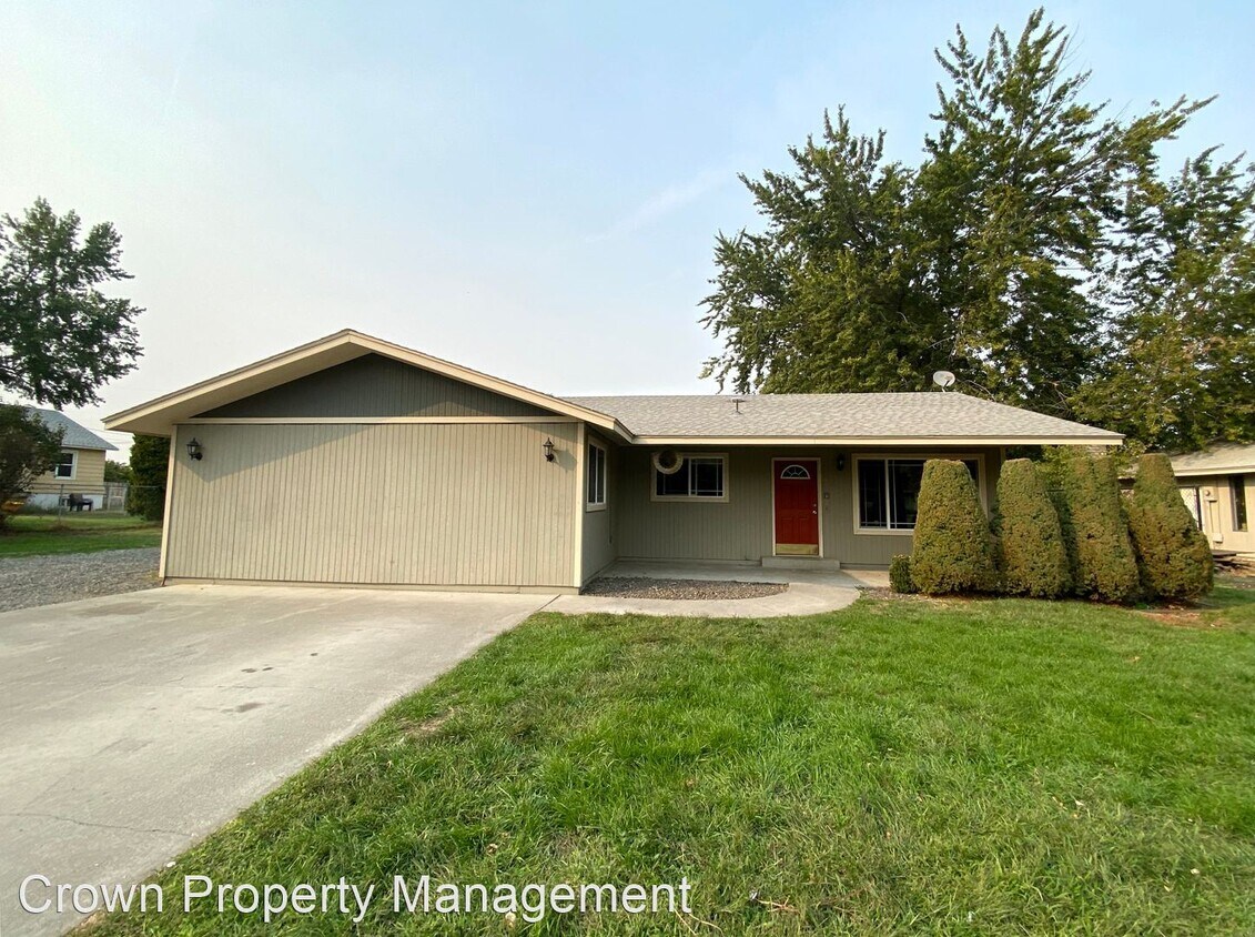 4 br, 3 bath House 5107 W. Nixon St. House for Rent in Pasco, WA
