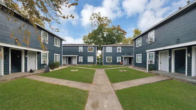 Foto del edificio - 2505 Delano St