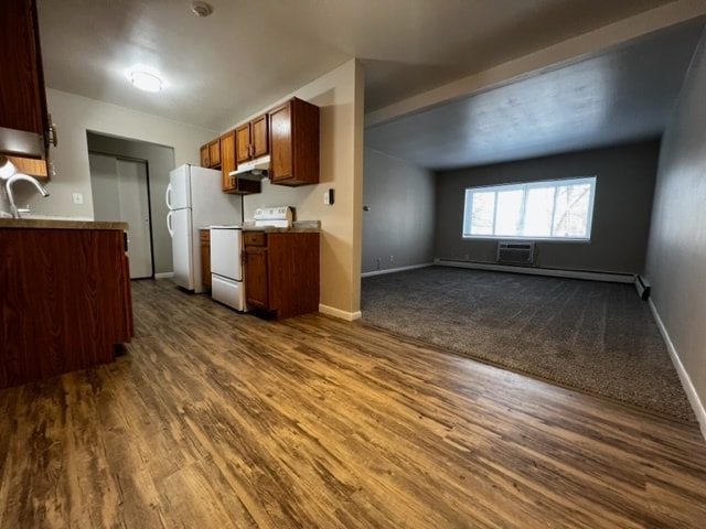 Building Photo - 1215 24th Street Place - River Oaks Apartm...