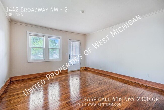 Building Photo - Tours Estimated to Begin 7/18 | Cute & Coz...