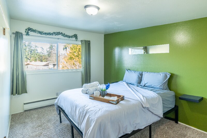 8910 Washington Blvd SW, Lakewood, WA 98498 Room for Rent in Lakewood, WA
