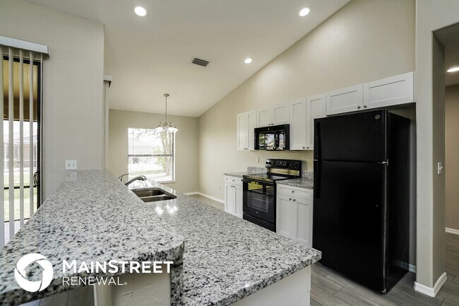 Foto del edificio - 2805 NW 24th Pl