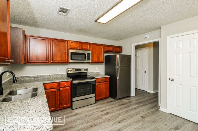 Foto del edificio - 24 Smith Cir