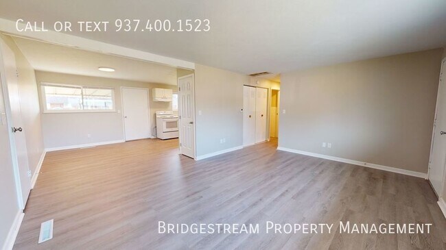 Foto del edificio - Updated 3 bedroom, 2 full bath ranch home ...