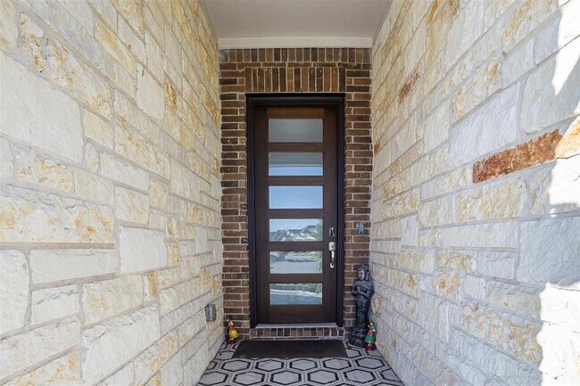 Foto del edificio - 3808 Sandhill Crane Dr