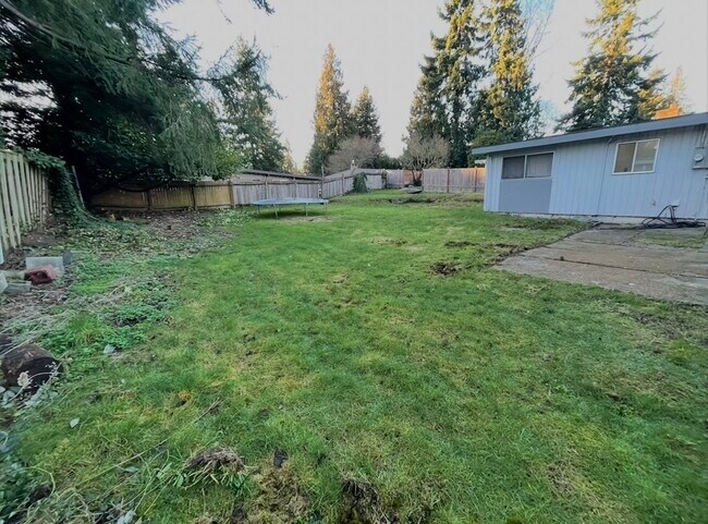 Building Photo - 30443 2nd Ave S