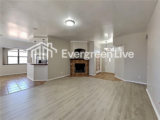 Foto del edificio - 16621 La Paloma Lane