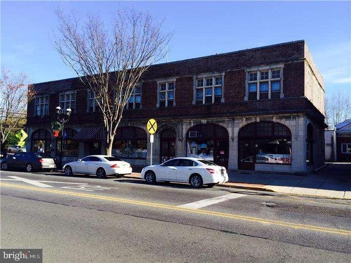 Primary Photo - 600 Station Ave