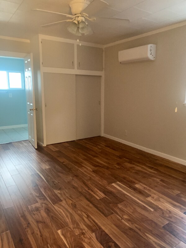 Foto del edificio - 1390 W 15th St