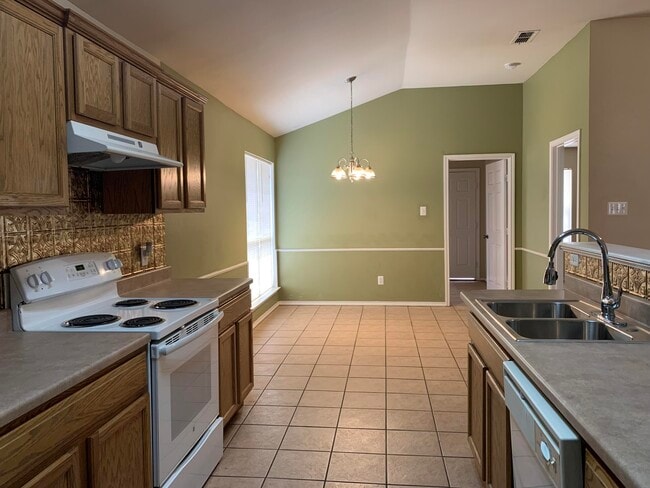 Foto del edificio - 6717 89th St