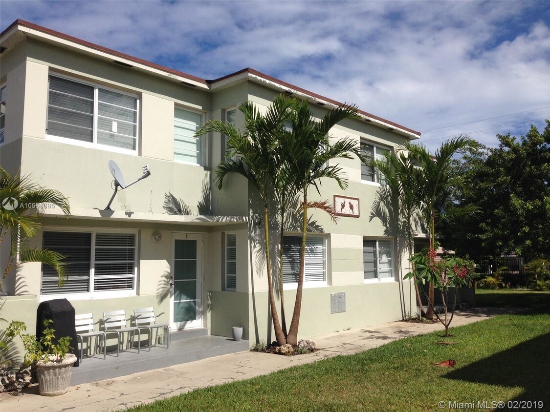 Primary Photo - 1776 Normandy Dr