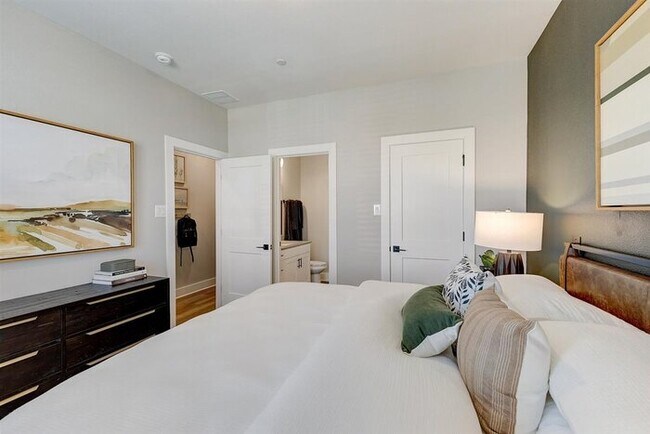 Foto del edificio - 3905 Constantine Dr