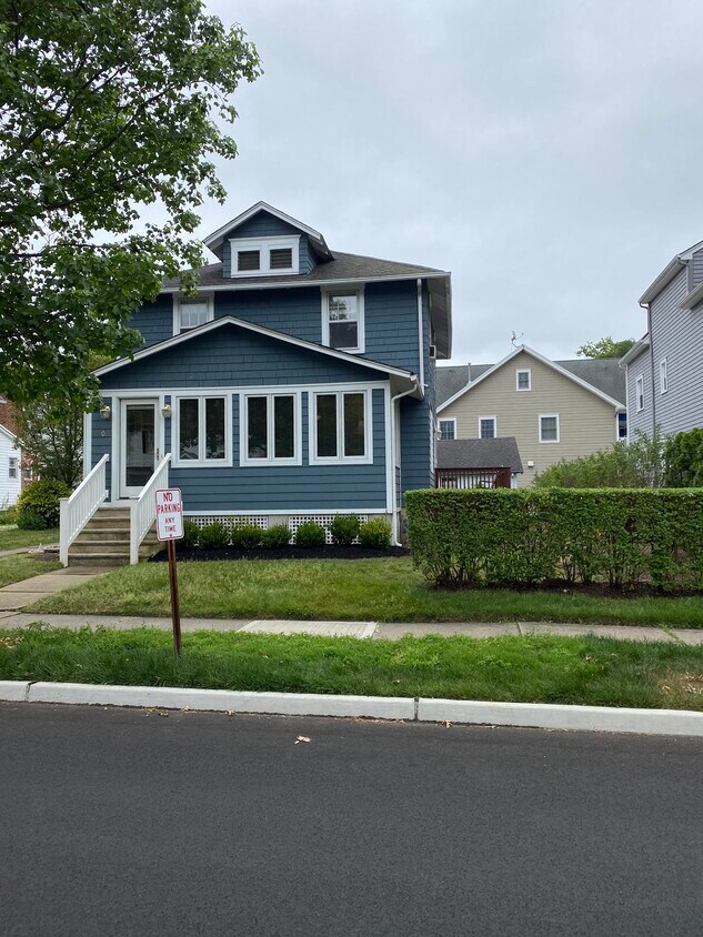 1202 5th Ave, Spring Lake, NJ 07762 House for Rent in Spring Lake, NJ