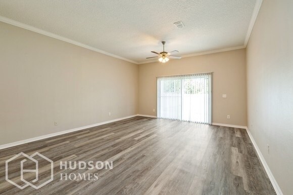 Foto del edificio - NOW AVAILABLE! - 3830 Hidden View Drive, O...