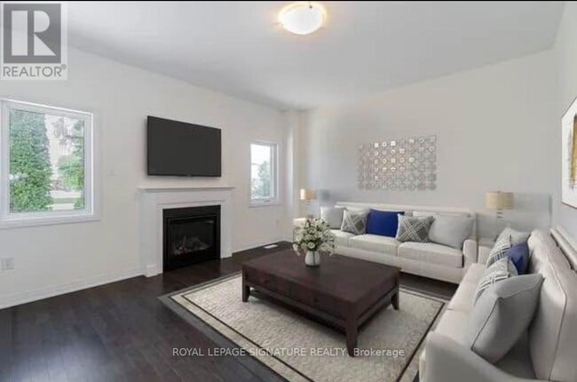 Photo du bâtiment - 429 Adelaide St