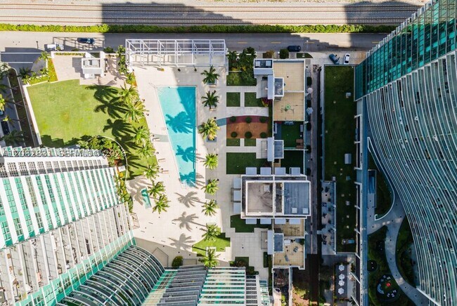 Foto del edificio - 3301 NE 1st Ave