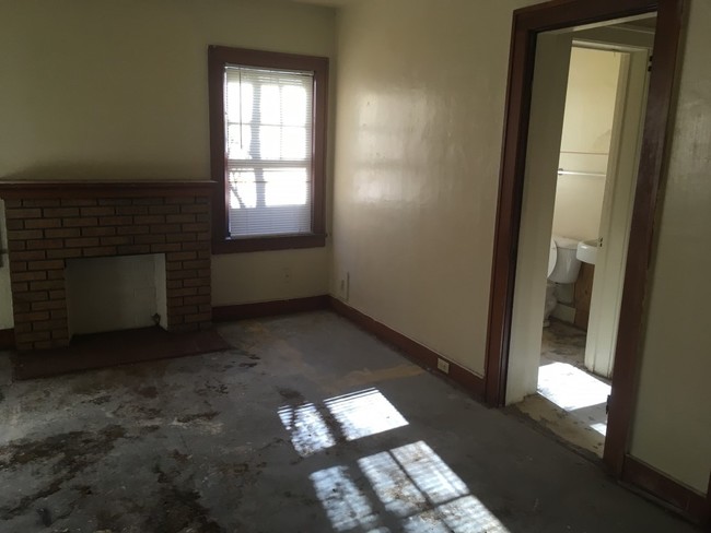 Foto del edificio - 631 N Topeka St