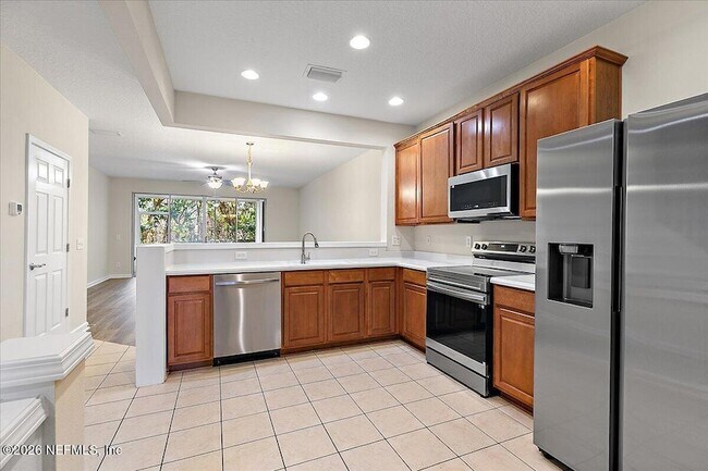 Building Photo - 13305 Stone Pond Dr