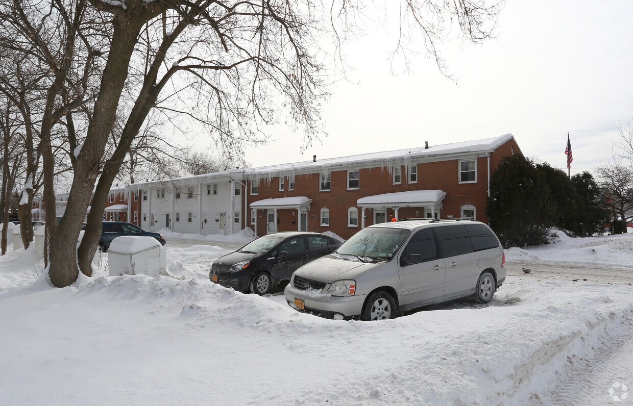 Foto principal - North Colony Townhomes