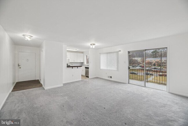 Foto del edificio - 10607 Weymouth St