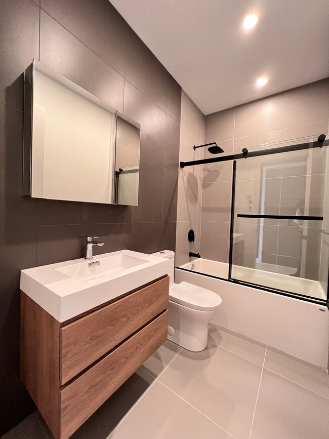 Photo du bâtiment - 5539 Rue Laurendeau