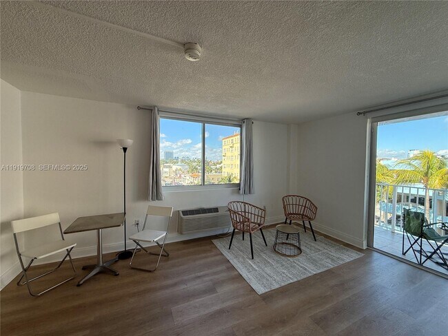 Foto del edificio - 1255 Collins Ave