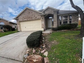 Building Photo - 20150 Jasper Oaks Dr