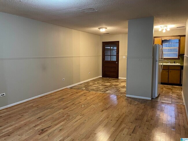 Building Photo - 1602 Co Rd 39