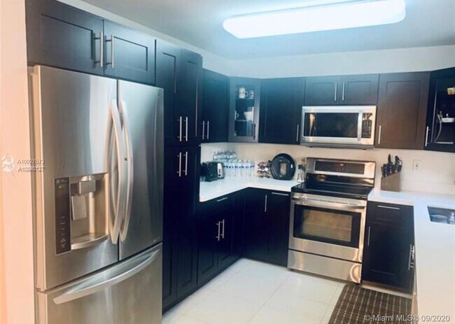 Foto del edificio - 2241 NW 170th Ave