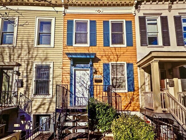Foto del edificio - 1528 8th St NW
