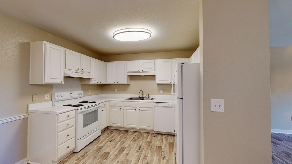 Photo - Twin Oaks Apartments