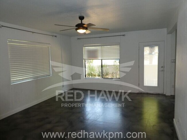 Building Photo - 315 W Highland Ave