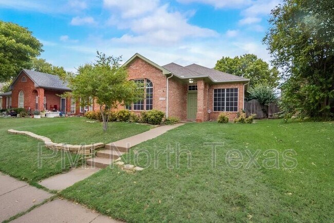 Building Photo - 10104 Burgundy Dr