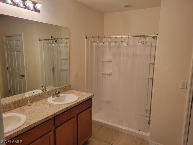 Foto del edificio - 4417 SW 15th Pl