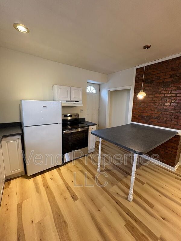 Foto del edificio - 80 Hudson Ave