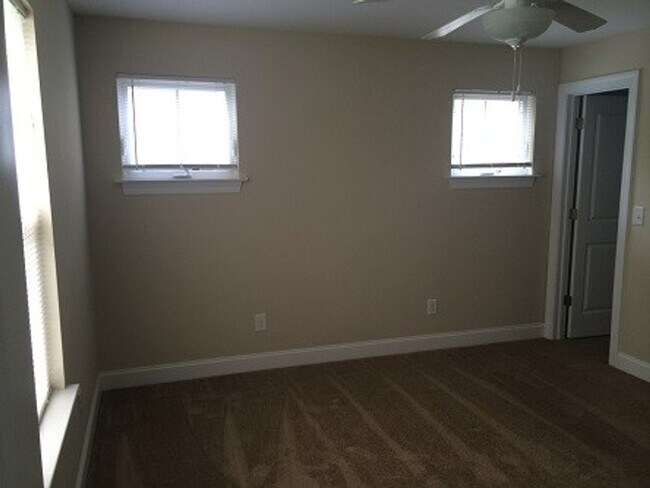 Foto del edificio - 1207 A Greenwood Ave
