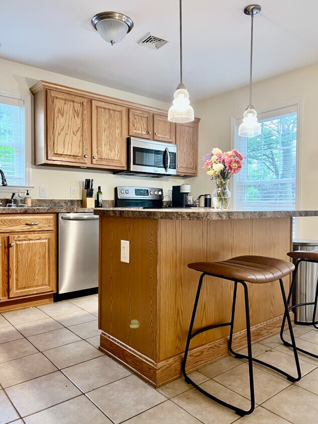 Photo - 67 Clarendon Ave (Cambridge, MA)