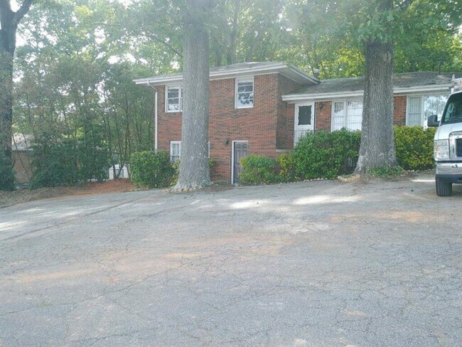 Foto del edificio - 5054 Austell Rd