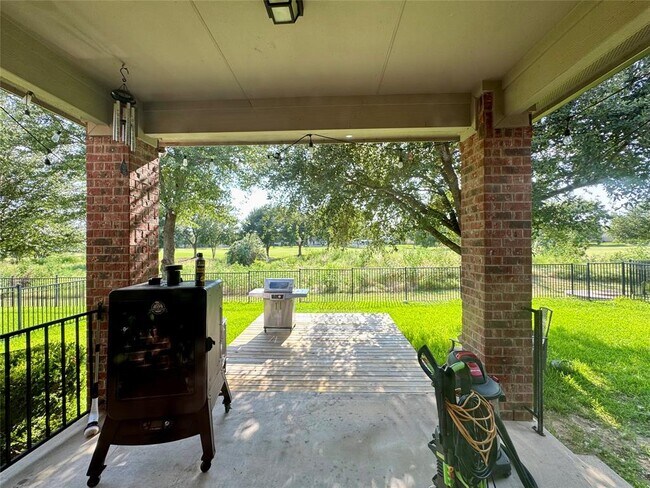 Building Photo - 4126 Green Vista Pl