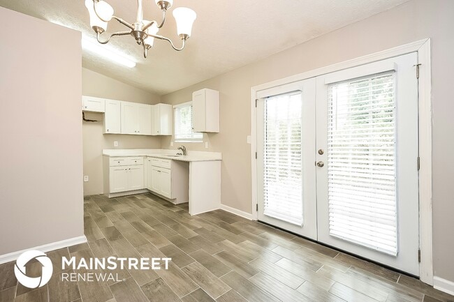 Foto del edificio - 3935 Wood Path Dr