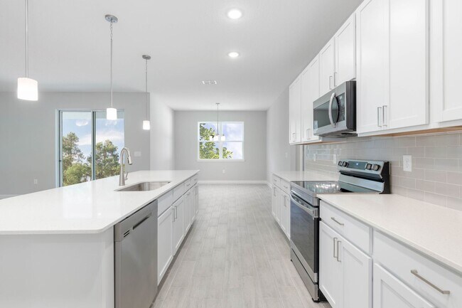 Building Photo - 2311 NW 37th Ave