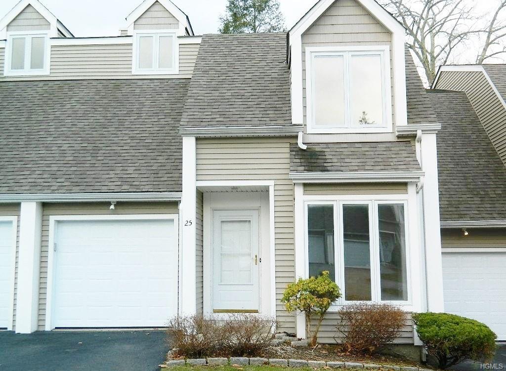 View of the Townhouse - 25 Spring Pond Dr